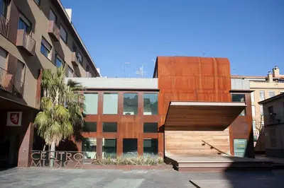 Edificio en el que se encuentra el apartamento