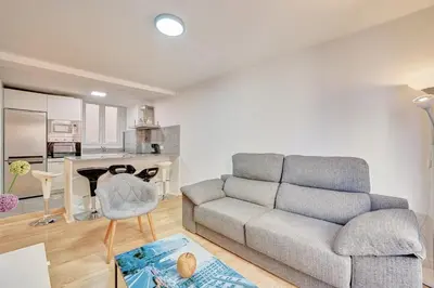 Zona de estar de Apartamento Zure Etxea by Clabao