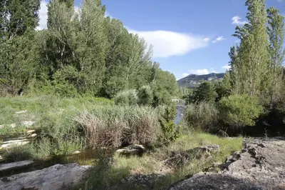Paisaje cerca of this country house