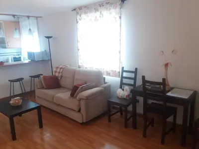 Una cocina o zona de cocina en Carol's home