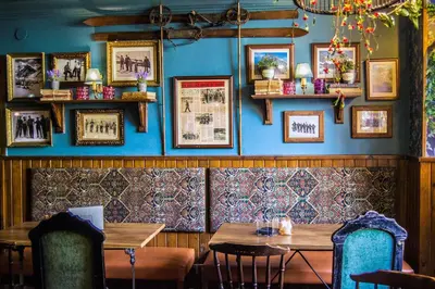 Un restaurante o sitio para comer en Hotel Boutique Balaitus