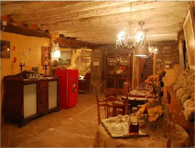 Una cocina o zona de cocina en El Callejon De Andrese
