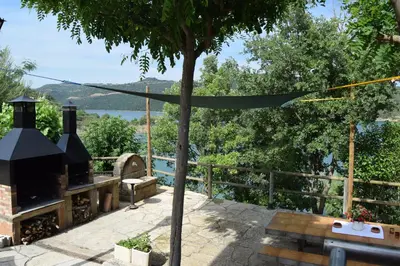 Paisaje cerca of this country house