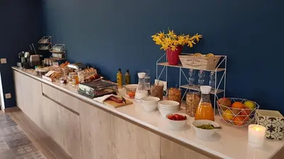 Comida en o cerca de este hotel
