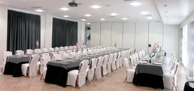 Zona business o sala de conferencias en Hotel Virrey