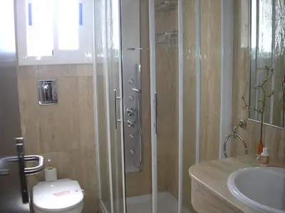 Un baño de Hotel Santa Barbara