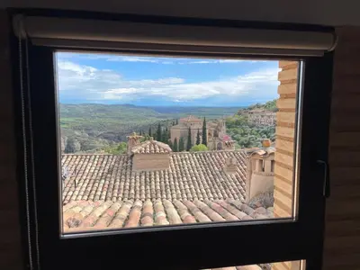 Vista general de una montaña o vista desde the country house