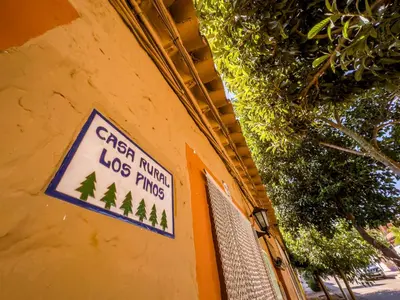 Certificado, premio, señal o documento que está expuesto en Casa Rural Los Pinos