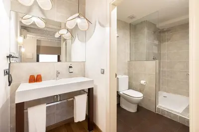 Un baño de Hostal Pichorradicas