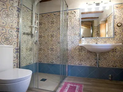 Un baño de Casa rural La Masadría