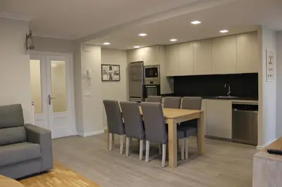 Una cocina o zona de cocina en Apartamento Sanguesa