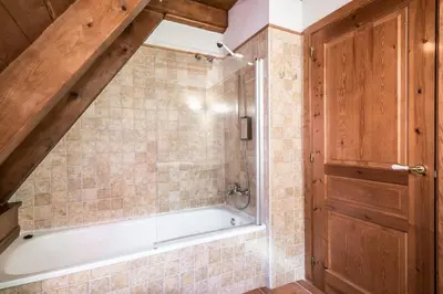 Un baño de Apartamentos SNÖ Mont Romies Unhola