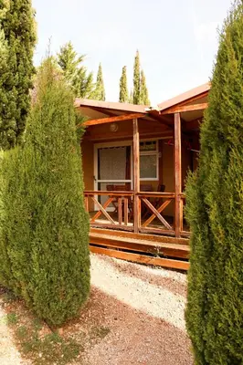Edificio en el que se encuentra el camping