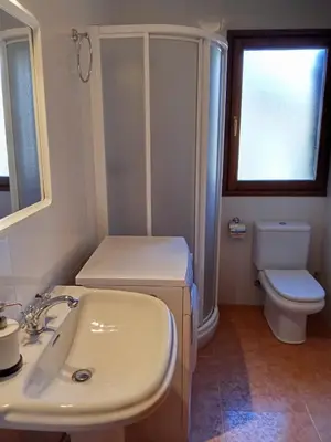 Un baño de CR TESOL 6 SON - ALT ANEU