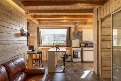 Una cocina o zona de cocina en Alberg Taull