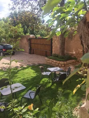 Jardín al aire libre en Lastias