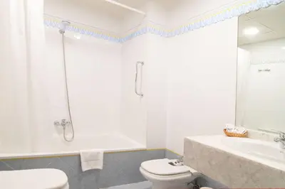Un baño de Hotel Beratxa