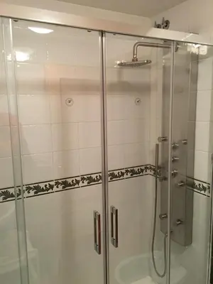 Un baño de Apartamento céntrico con WIFI en Biescas