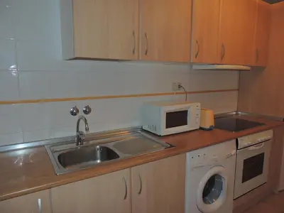 Una cocina o zona de cocina en Apartamento céntrico con WIFI en Biescas