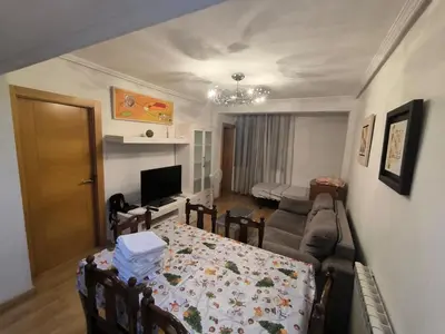 Una televisión o centro de entretenimiento en Piso Avenida de Madrid