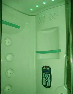 Un baño de Hostal Las Coronas