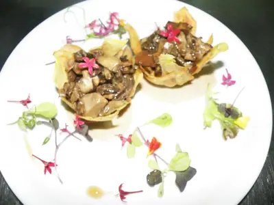 Comida en o cerca de este hostal o pensión
