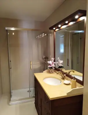 Un baño de CAL SOLÉ