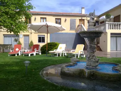 Jardín al aire libre en Casa Rural Sancho el Fuerte