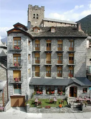 Edificio en el que se encuentra el hotel