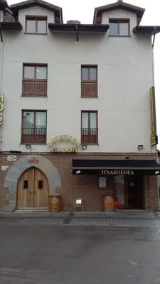 Fachada o entrada de HOSTAL ITXASO-ENEA
