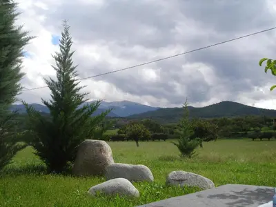 Paisaje cerca of this country house