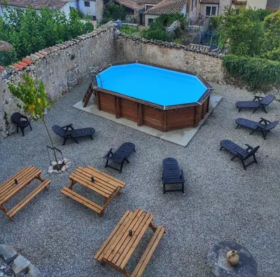 Piscina en o cerca de EVA & TRAVEL - El Cor del Montsant