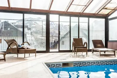 Piscina en o cerca de SNÖ Villa de Sallent 3
