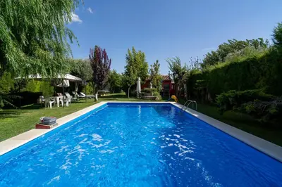 Piscina en o cerca de El Campo