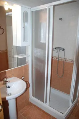 Un baño de TU APARTAMENTO EN FORMIGAL-PANTICOSA SALLENT-Escarrilla