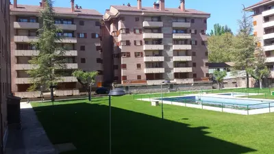 Piscina en o cerca de Los Sauces II