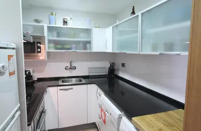 Una cocina o zona de cocina en Espacioso ap en Gessa