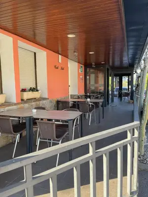 Un restaurante o sitio para comer en Hotel Betriu