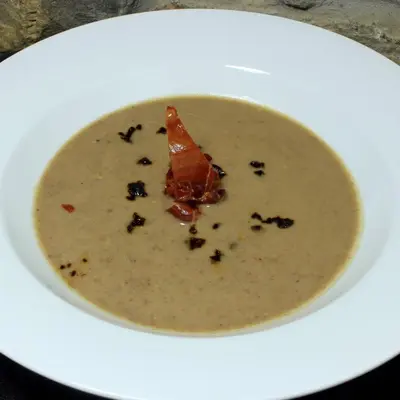 Comida en o cerca de este albergue