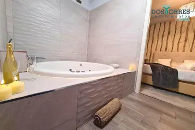 Un baño de Dos Torres Bárbol - Jacuzzi privado