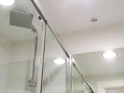 Un baño de Pension Mayte