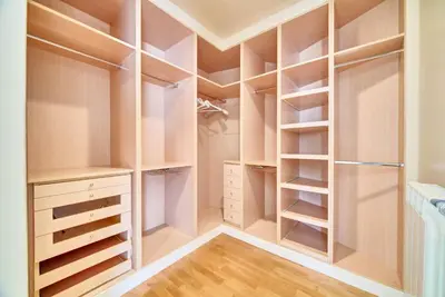 Plano de Ver Venir, acogedoras habitaciones con piscina
