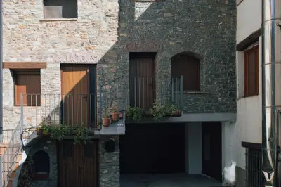 Edificio en el que se encuentra la casa o chalet