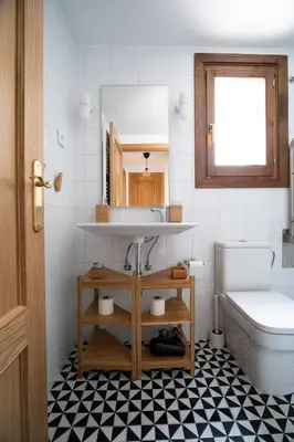 Un baño de Inmocyma Casa Cervino, La Coma de Alba-Benasque