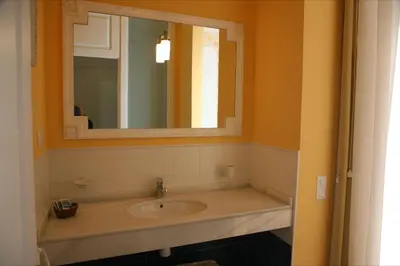 Un baño de Hostal La Fuente