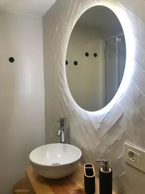 Un baño de Inmocyma Naasara-Cerler