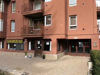 Edificio en el que se encuentra el apartamento