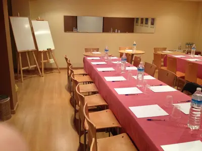 Zona business o sala de conferencias en Hotel Torre Monreal