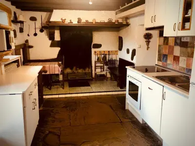 Una cocina o zona de cocina en CASA SENERA