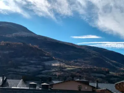 Vista general de una montaña o vista desde el apartamento